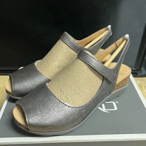 Dansko Marcy Metallic Women's Sandals